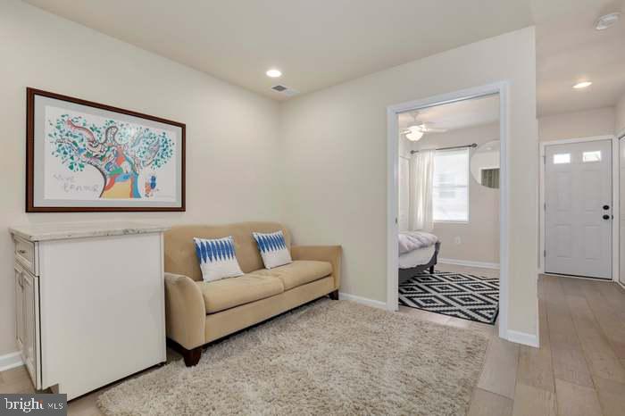 1720 H Street Northeast, Unit B Washington, DC 20002 - Photo 18 of 29 Bright and inviting entryway space.