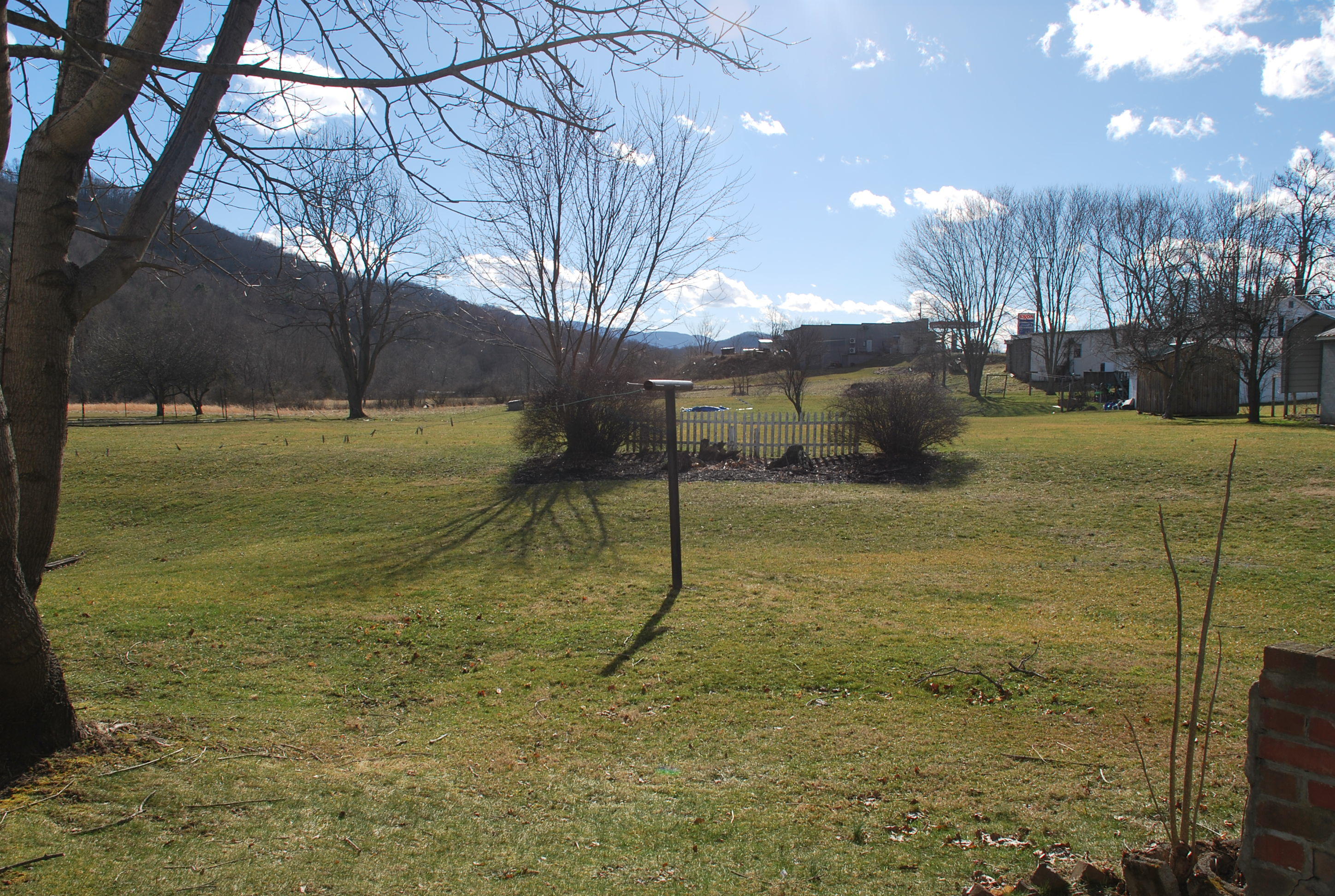 56 Back Valley Road Peterstown, WV 24963 - Photo 6 of 31 Gallery Image 6