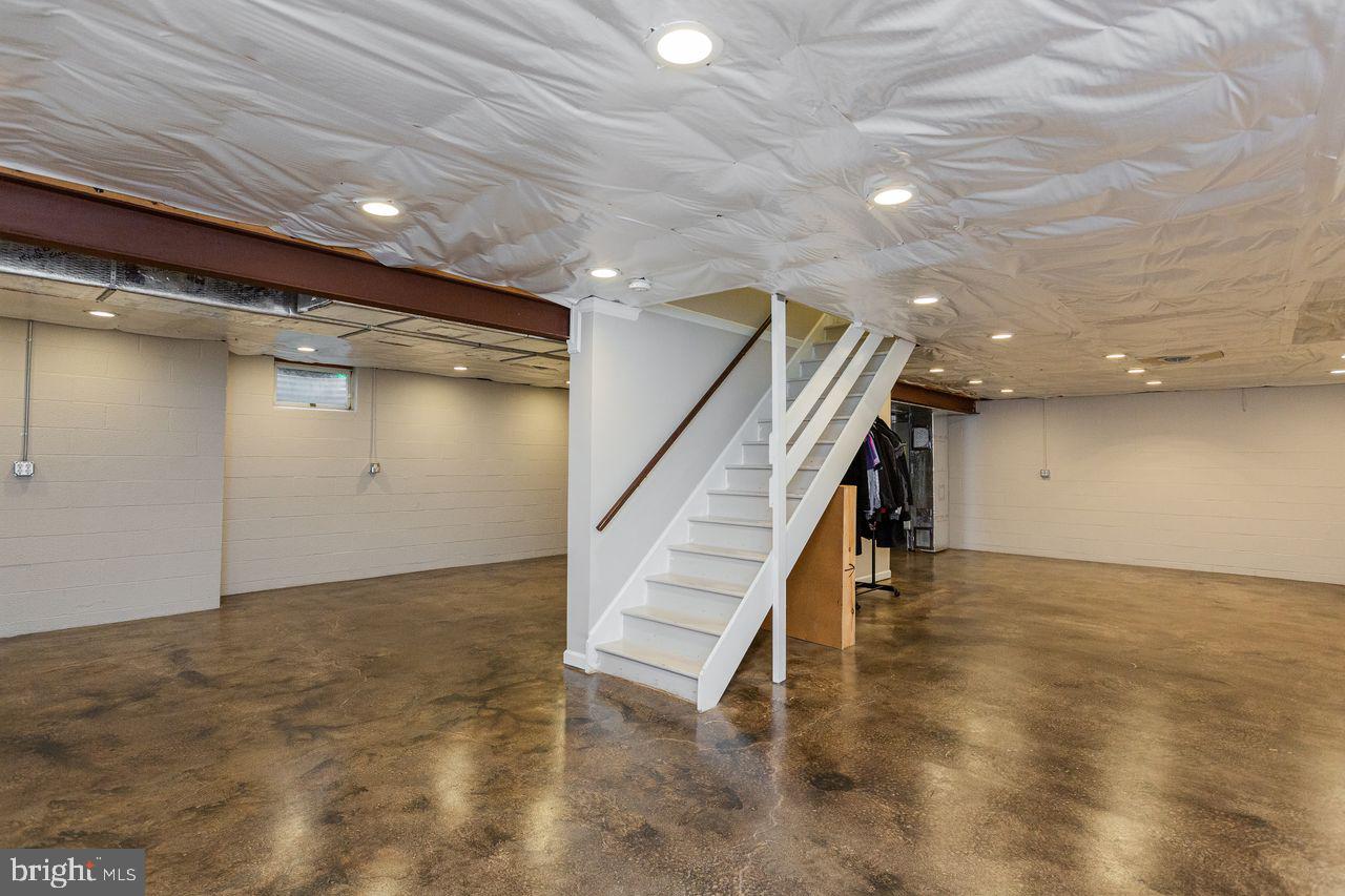 307 Harvest Drive Lititz, PA 17543 - Photo 67 of 120