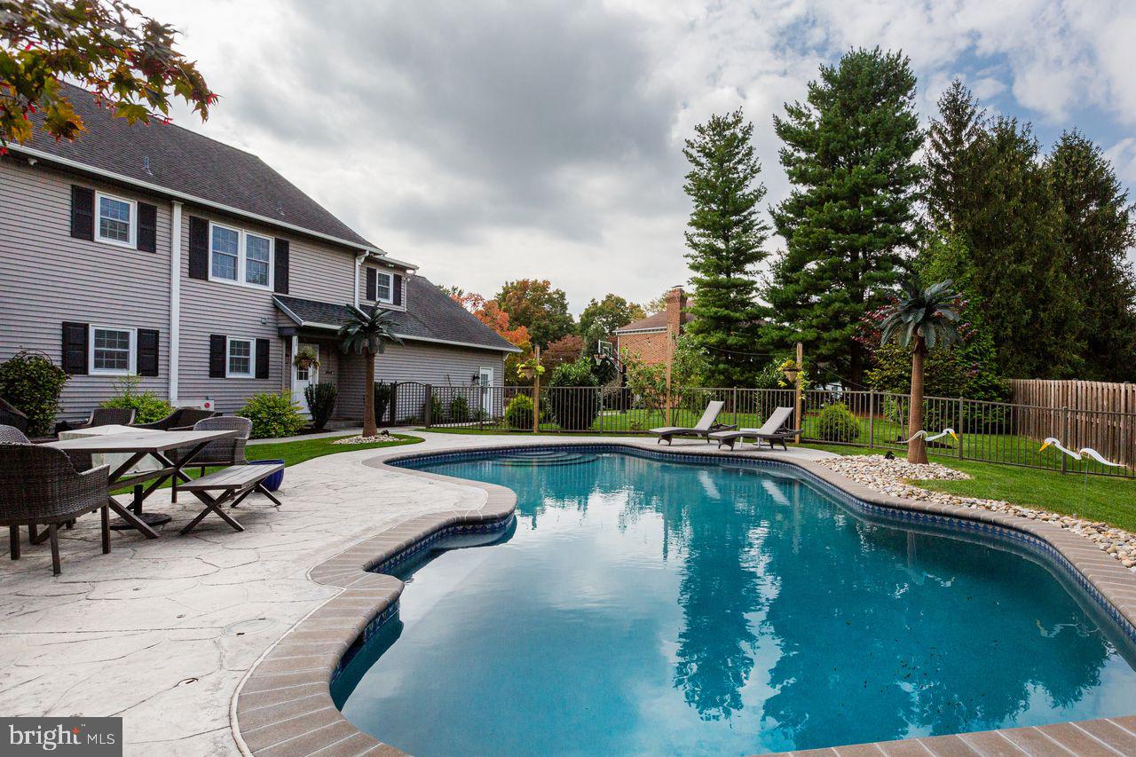 307 Harvest Drive Lititz, PA 17543 - Photo 84 of 120