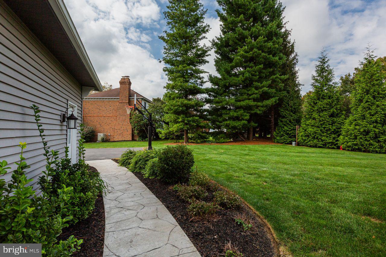 307 Harvest Drive Lititz, PA 17543 - Photo 88 of 120