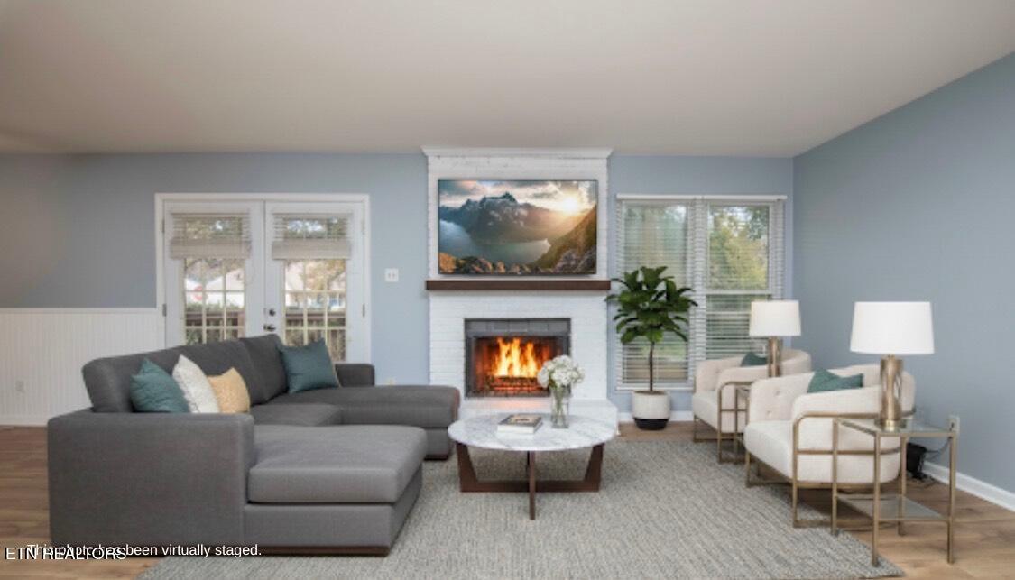 800 Smoke Creek Road Knoxville, TN 37934 - Photo 12 of 33 Living