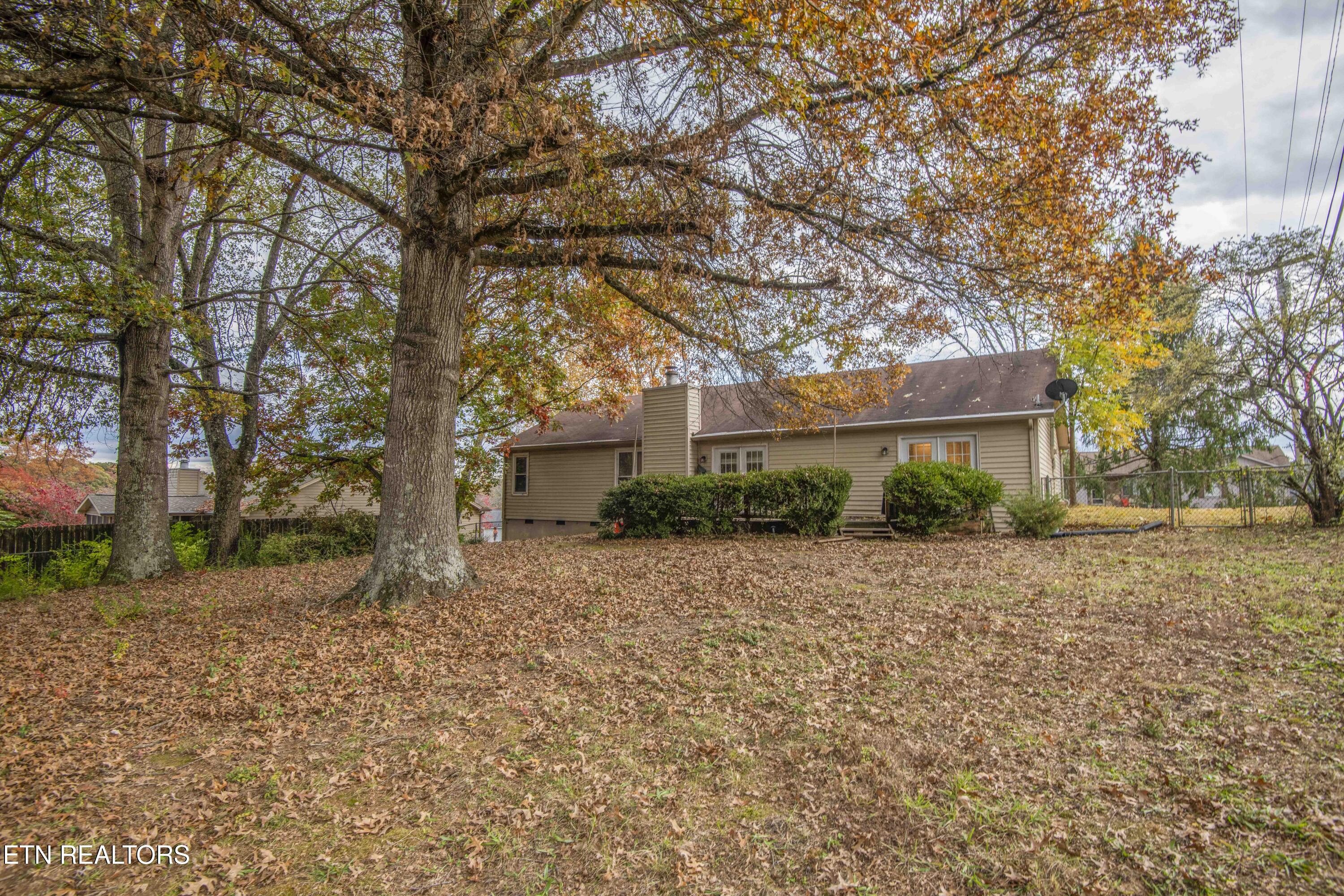 800 Smoke Creek Road Knoxville, TN 37934 - Photo 28 of 30 yard 2_1