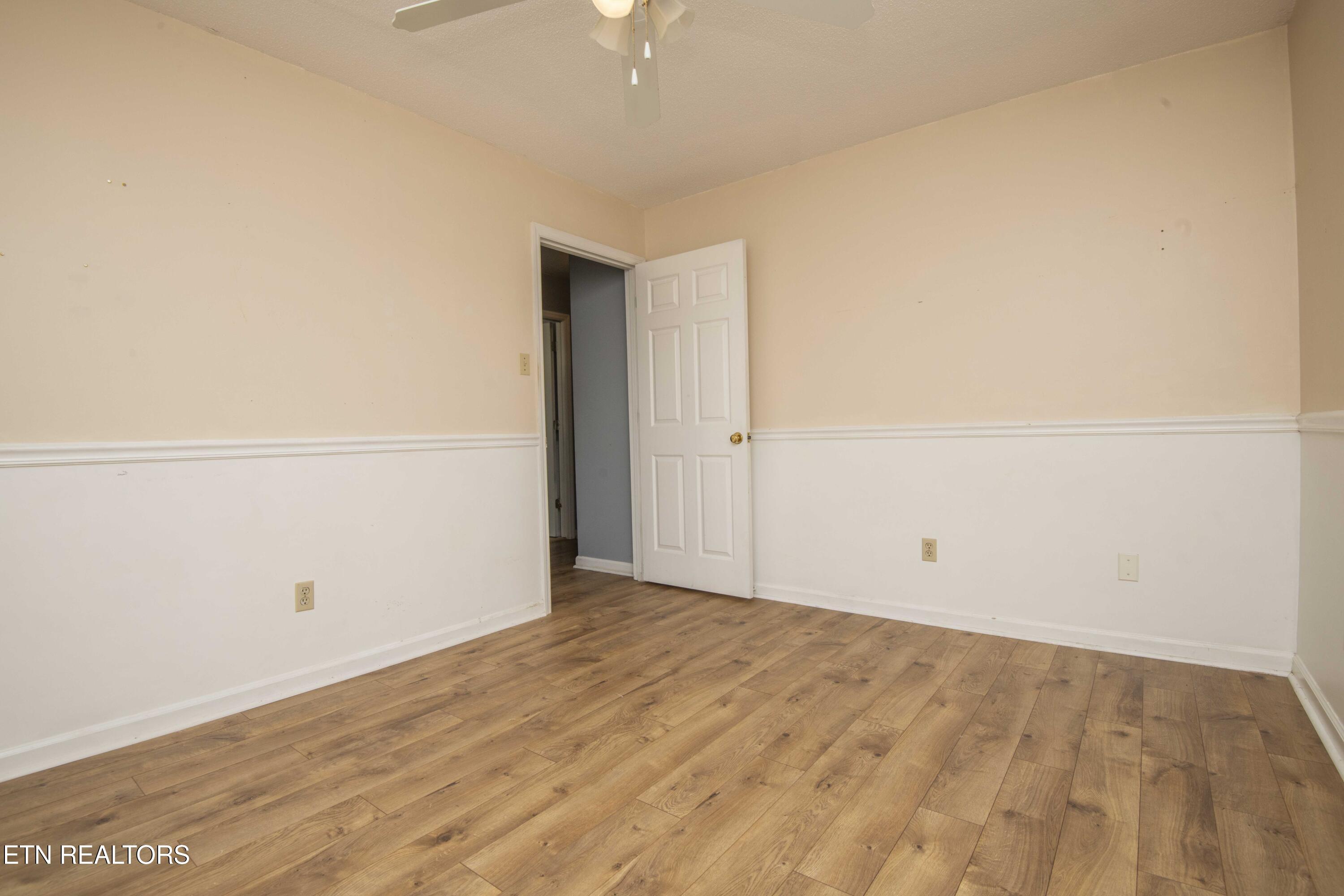 800 Smoke Creek Road Knoxville, TN 37934 - Photo 30 of 33 third bed 1_1