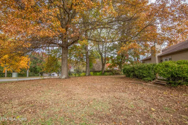 $430,000 | 800 Smoke Creek Road, Knoxville, TN 37934