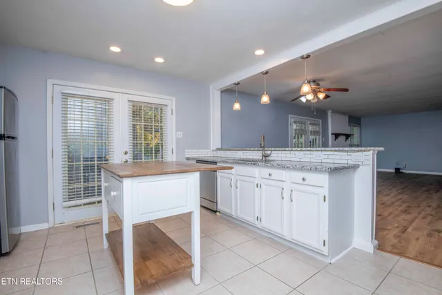 $430,000 | 800 Smoke Creek Road, Knoxville, TN 37934