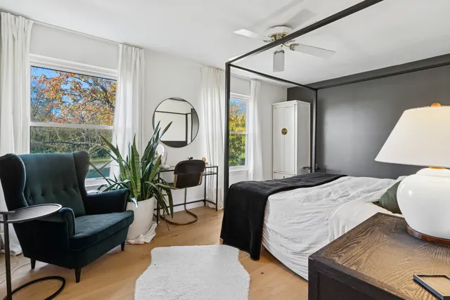 $2,250 | 837 Pahl Road, Unit 837, Elk Grove Village, IL 60007