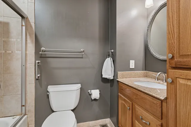 $2,250 | 837 Pahl Road, Unit 837, Elk Grove Village, IL 60007