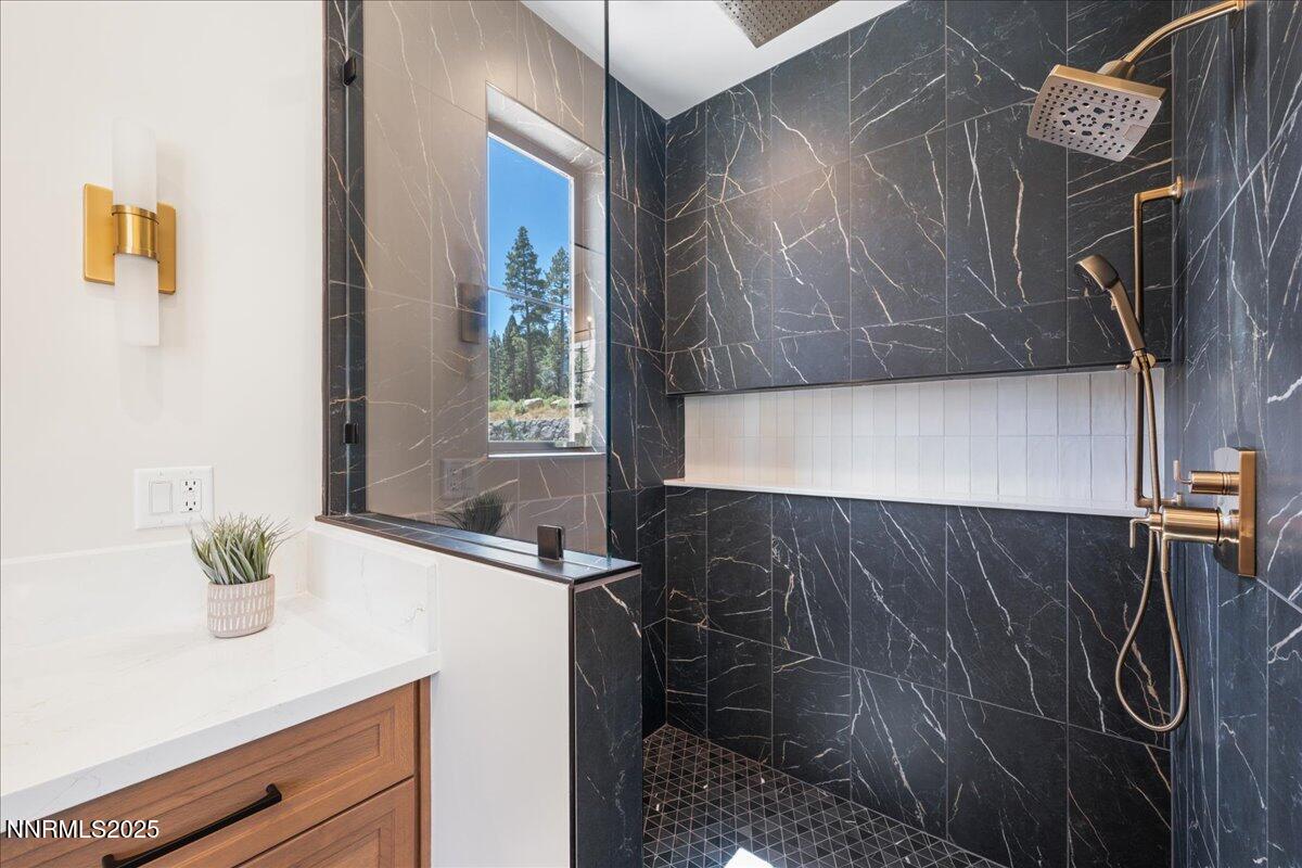 20605 Latour Way Reno, NV 89511 - Photo 21 of 39 21-DSC_3473