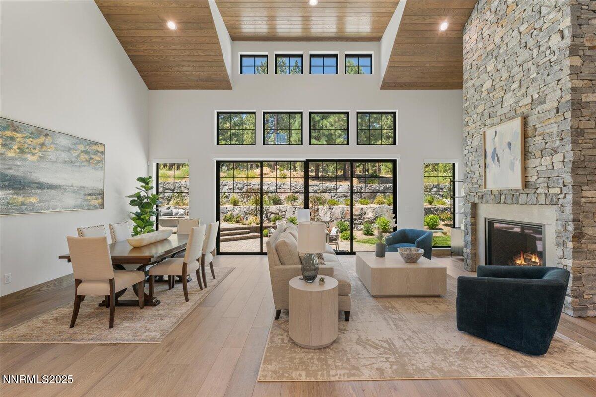 20605 Latour Way Reno, NV 89511 - Photo 6 of 39 06-DSC_0897