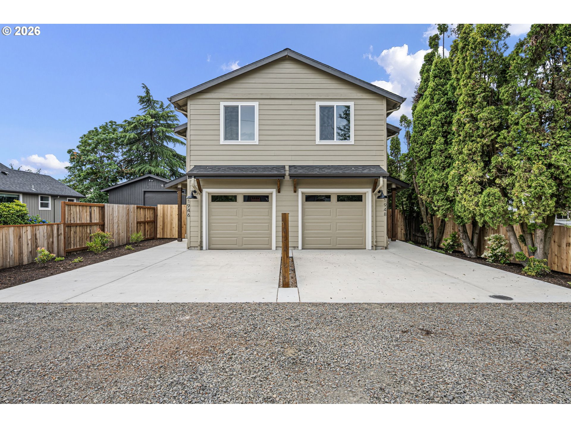 1946 7th Street Springfield, OR 97477 - Photo 1 of 48