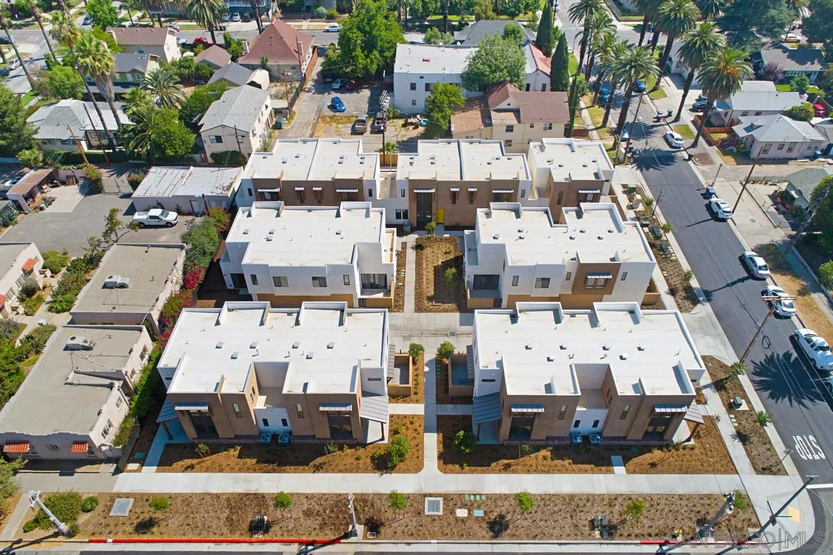 4005 Mission Inn Avenue Riverside, CA 92501 - Photo 29 of 33 an aerial view of residential houses with outdoor space