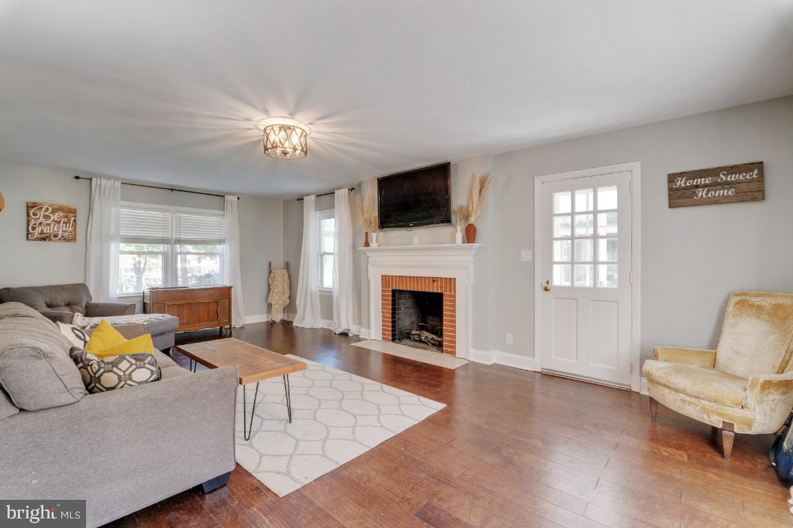 235 Ferndale Road Aberdeen, MD 21001 - Photo 3 of 47 Gallery Image 3