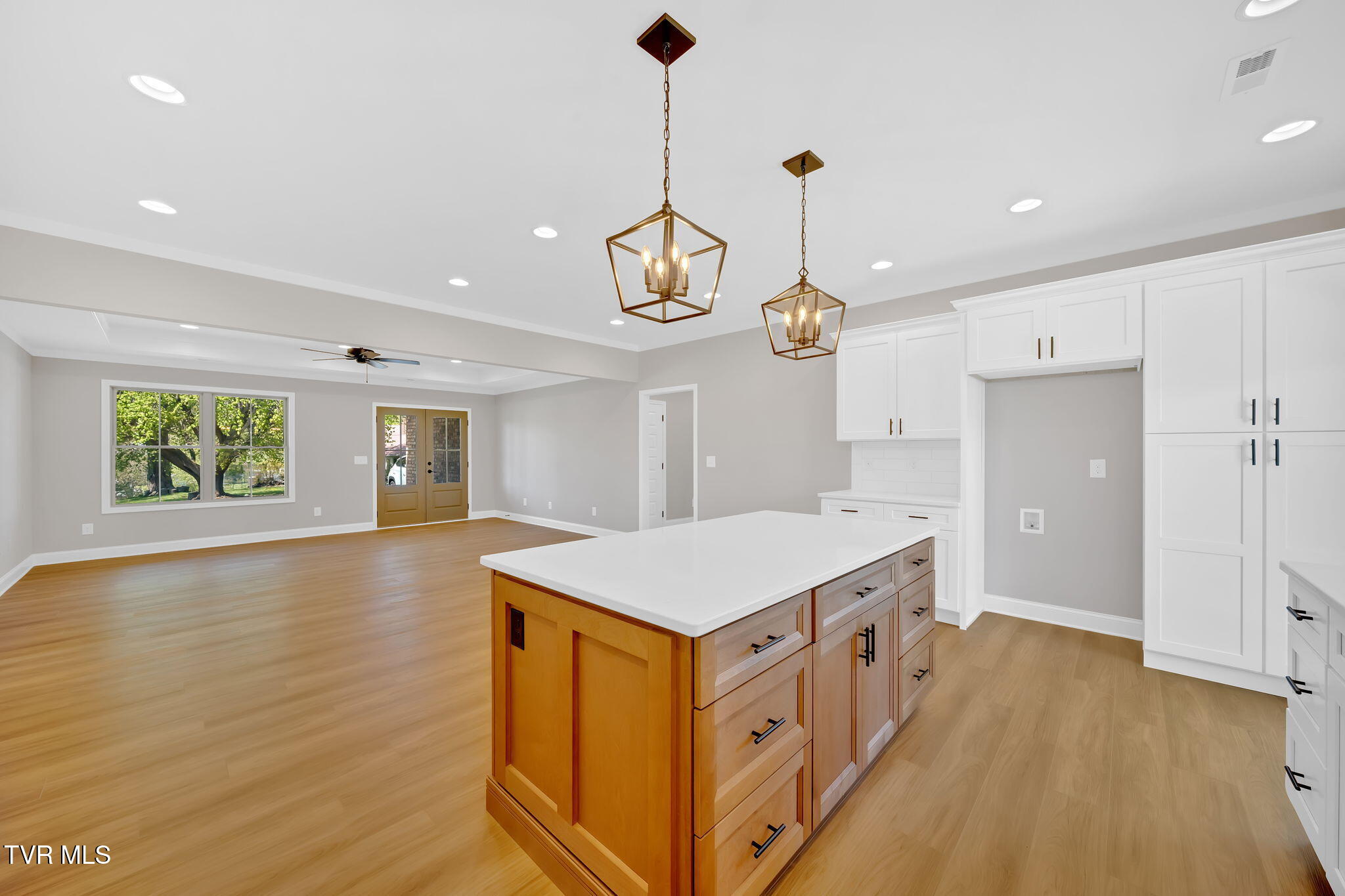 1113 Cherry Ridge Road Jonesborough, TN 37659 - Photo 6 of 38 18-web-or-mls-DSC09913