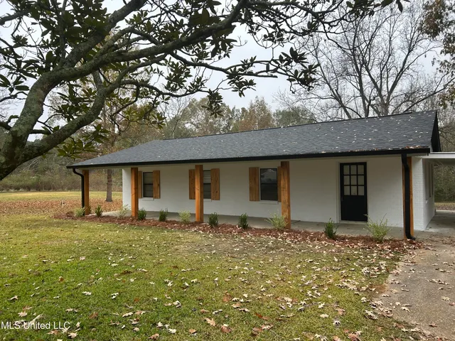 $219,900 | 125 Churchill Place, Byram, MS 39272
