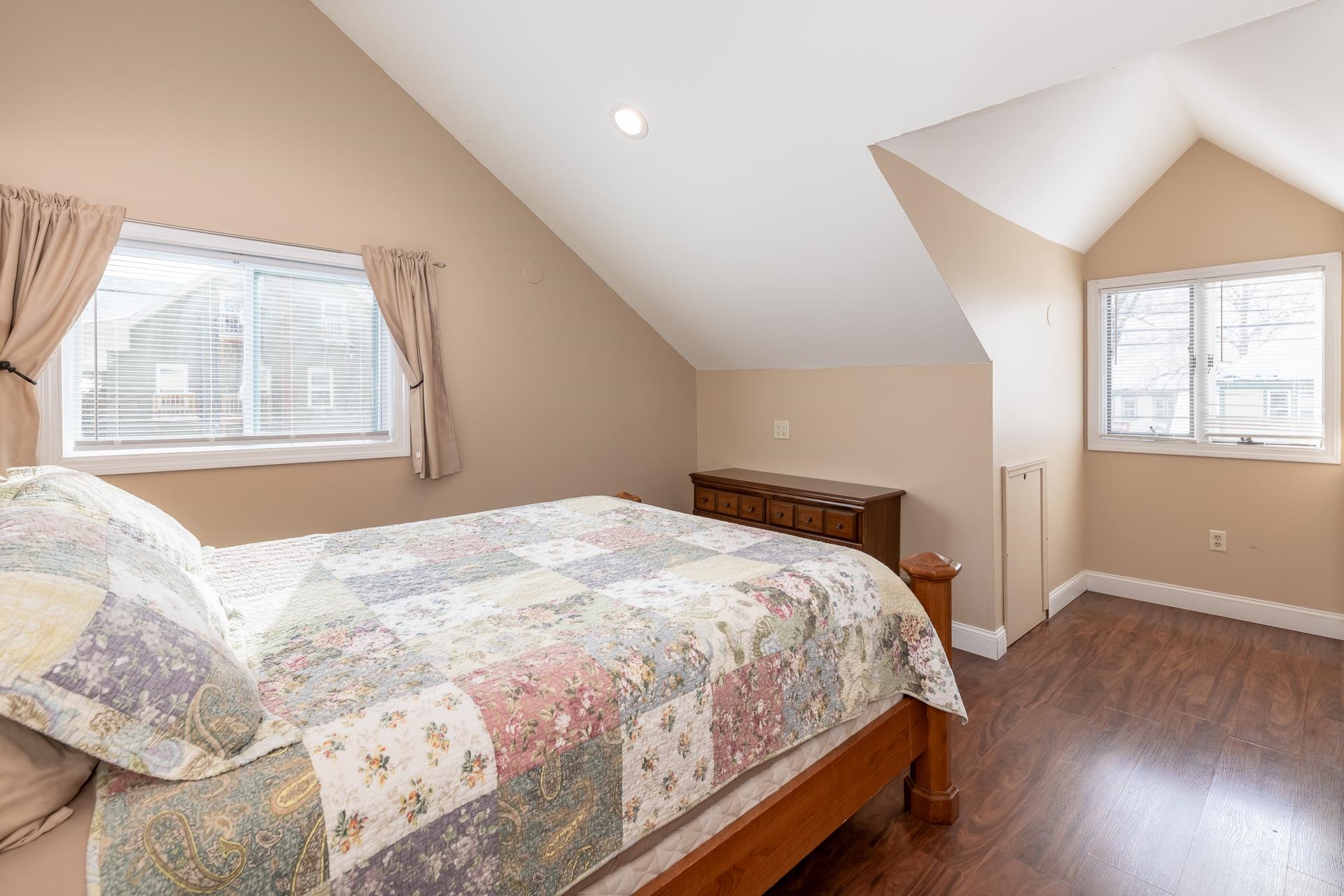 385 Union Avenue Laconia, NH 03246 - Photo 15 of 59