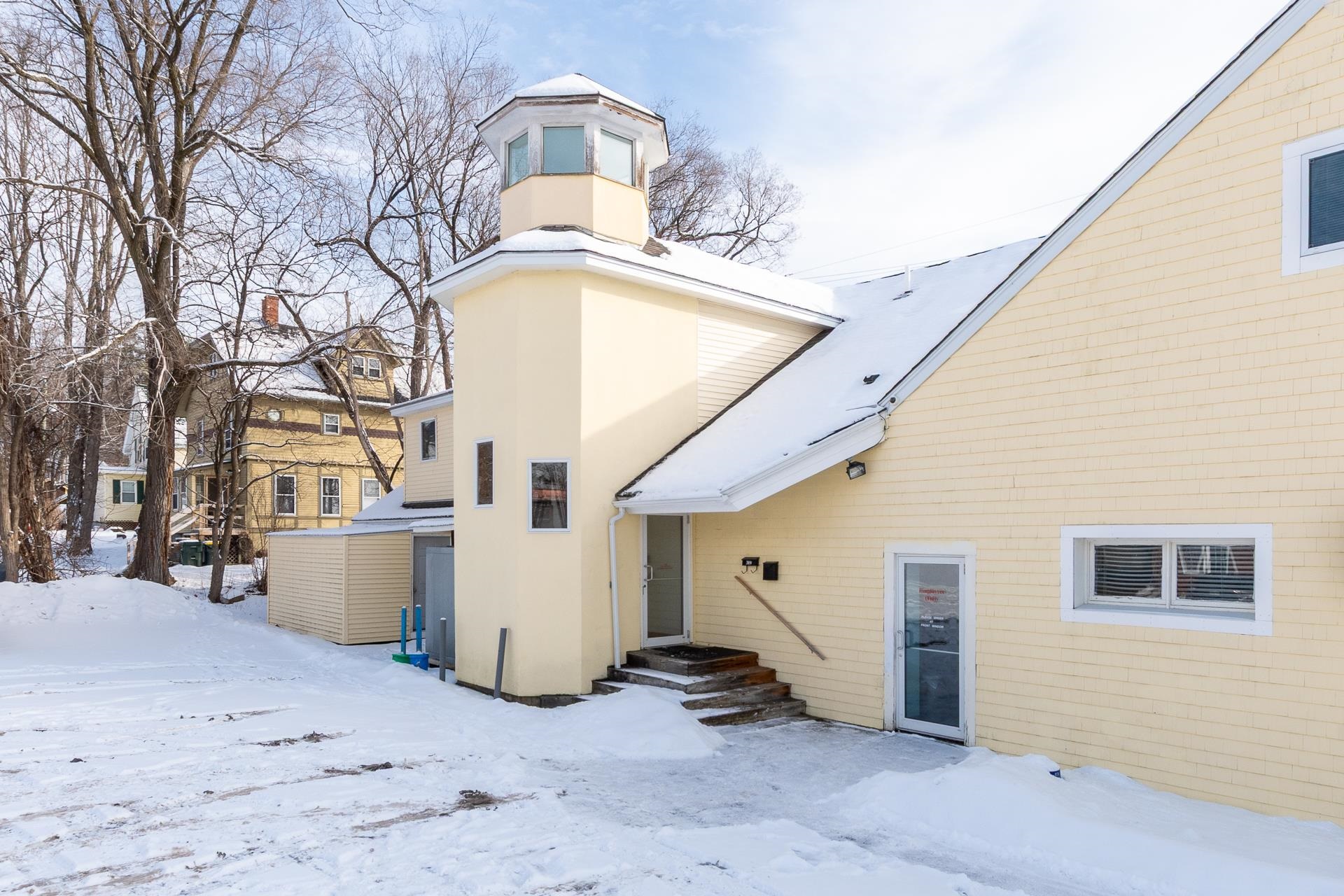 385 Union Avenue Laconia, NH 03246 - Photo 34 of 59