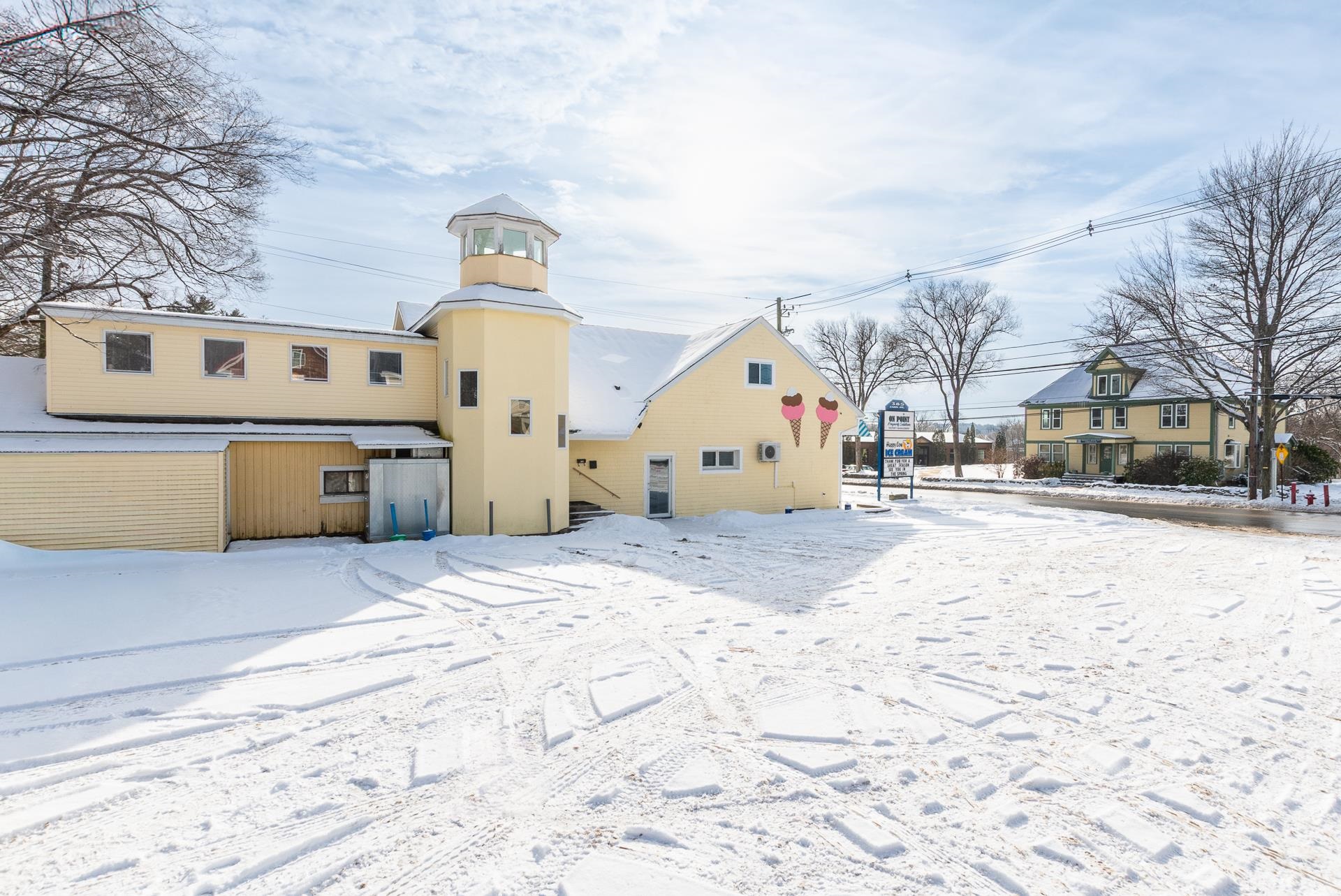 385 Union Avenue Laconia, NH 03246 - Photo 35 of 59