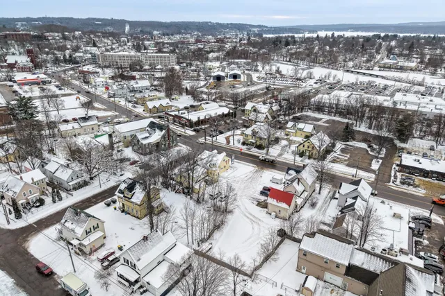 $2,300,000 | 385 Union Avenue, Laconia, NH 03246