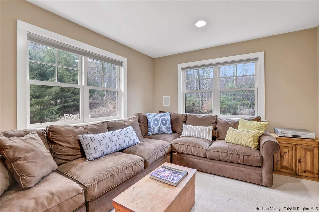 137 Lewis Hollow Road Woodstock, NY 12498 - Photo 11 of 34 Photo 11