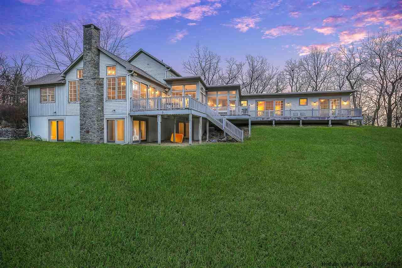137 Lewis Hollow Road Woodstock, NY 12498 - Photo 4 of 34 Photo 4