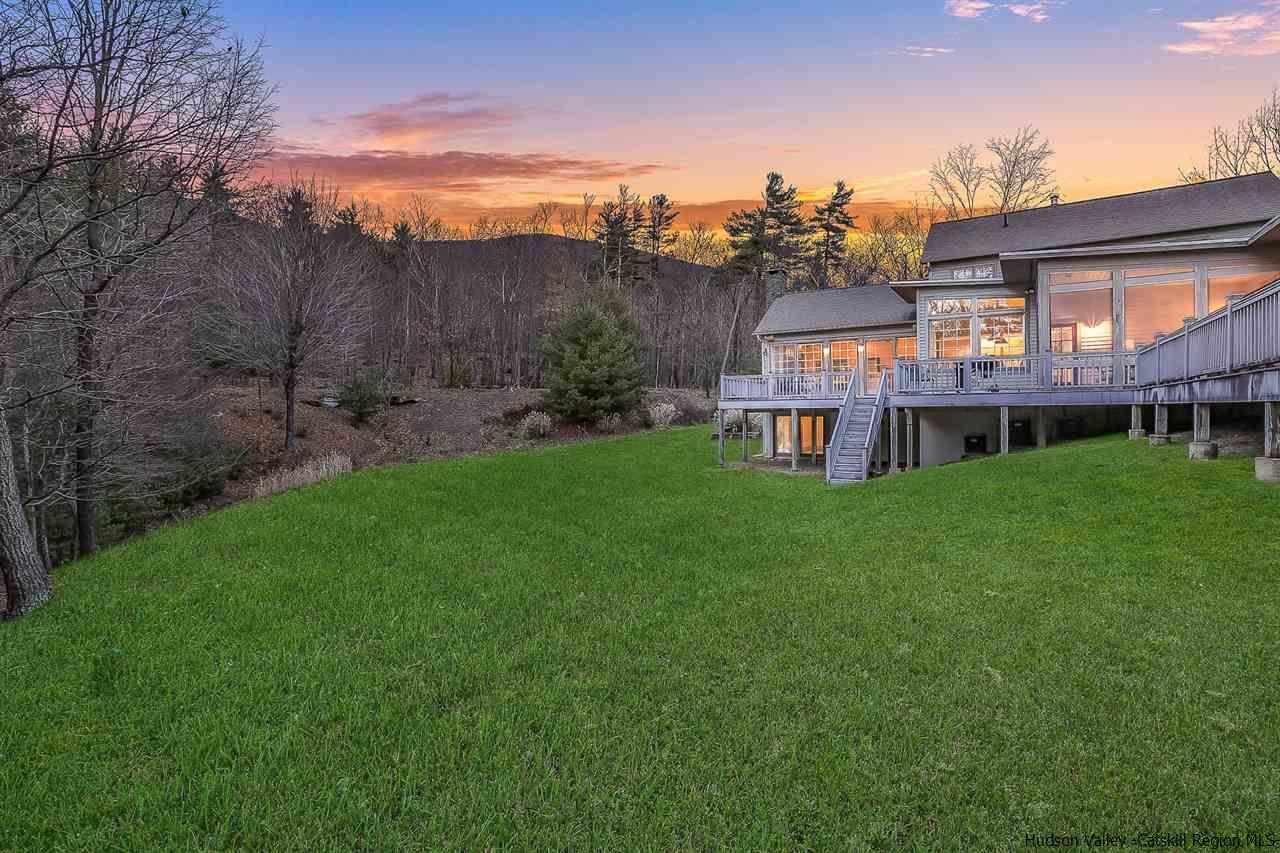 137 Lewis Hollow Road Woodstock, NY 12498 - Photo 5 of 34 Photo 5