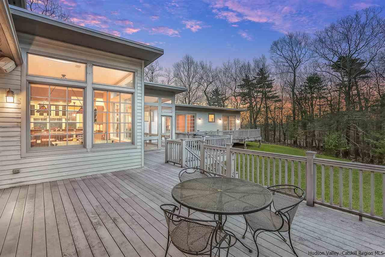 137 Lewis Hollow Road Woodstock, NY 12498 - Photo 6 of 34 Photo 6