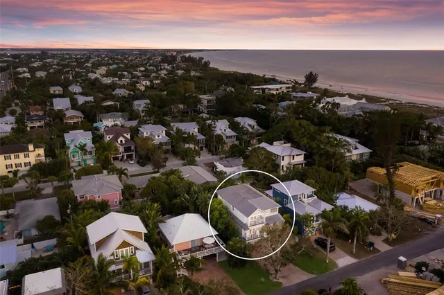 $3,690,000 | 113 Maple Avenue, Anna Maria, FL 34216