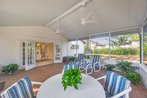 $400,000 | 1011 Meadowcrest Drive, Valrico, FL 33594