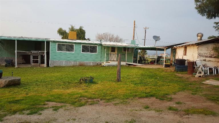 28230 Thermal Road Sanger, CA 93657 - Photo 5 of 12 Gallery Image 5
