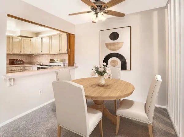 $1,300 | 2025 East Greenwich Avenue, Unit 320, Milwaukee, WI 53211