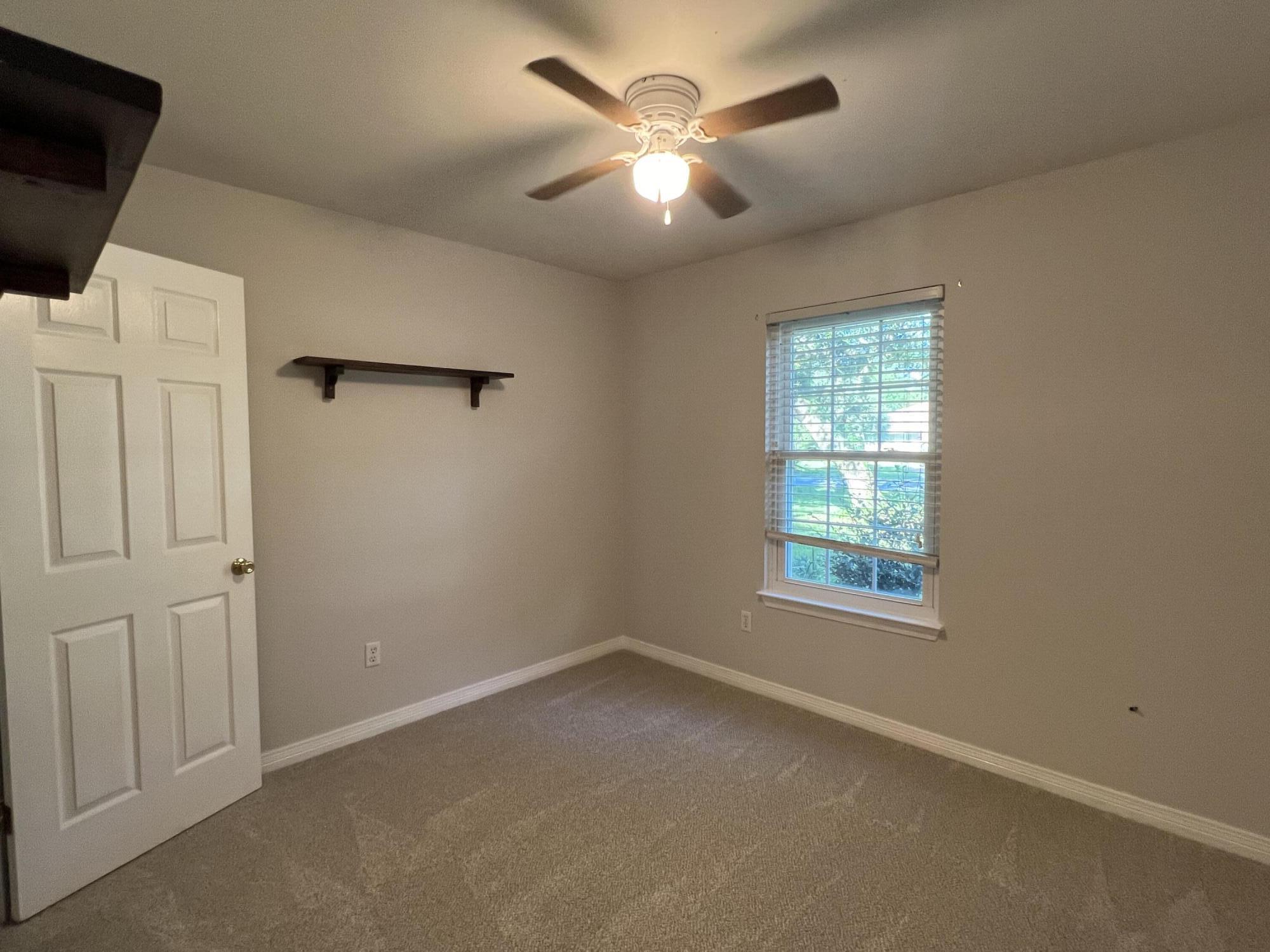 2554 Lincoln Road Navarre, FL 32566 - Photo 19 of 29 Gallery Image 19