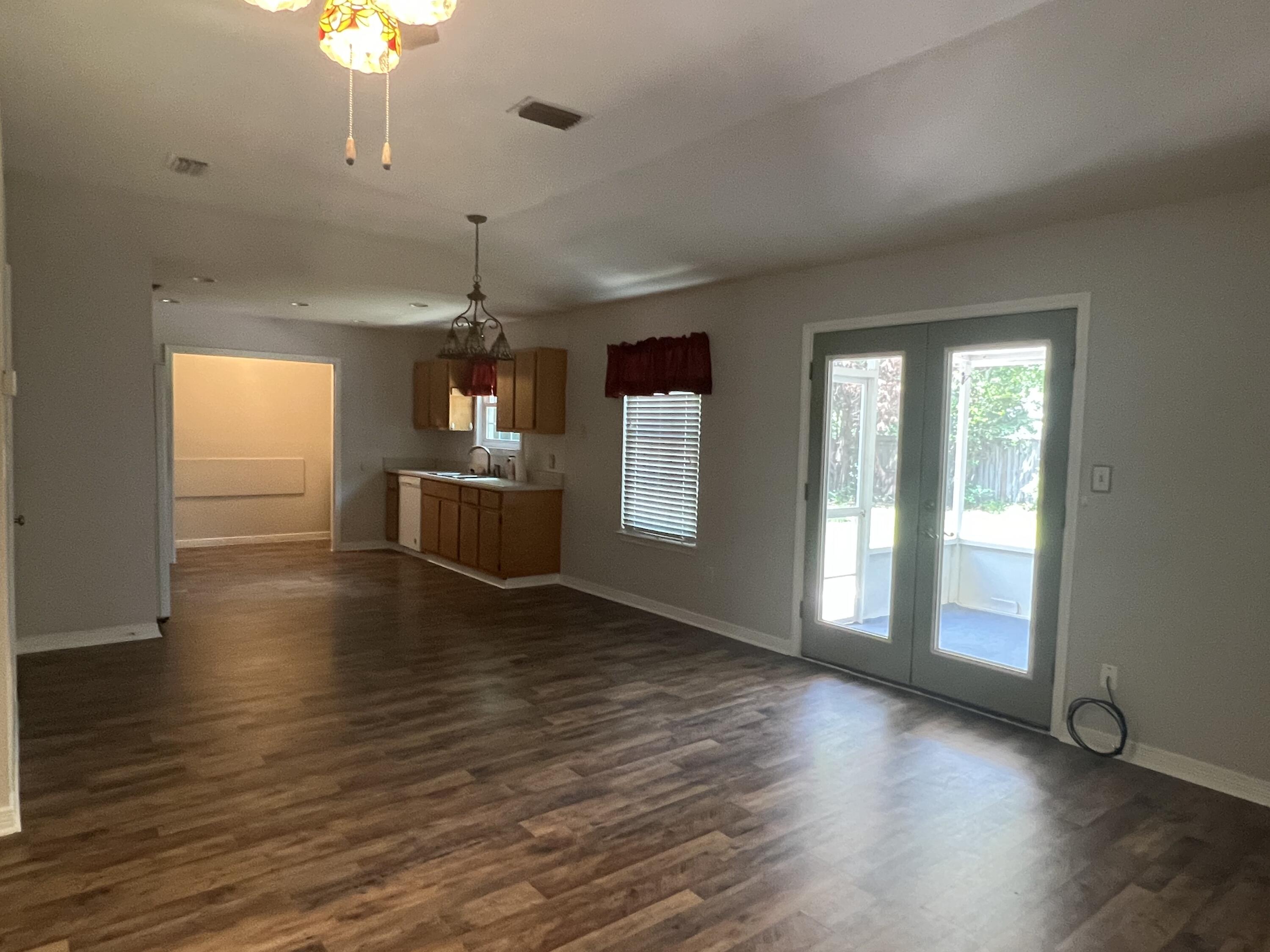 2554 Lincoln Road Navarre, FL 32566 - Photo 8 of 29 Gallery Image 8