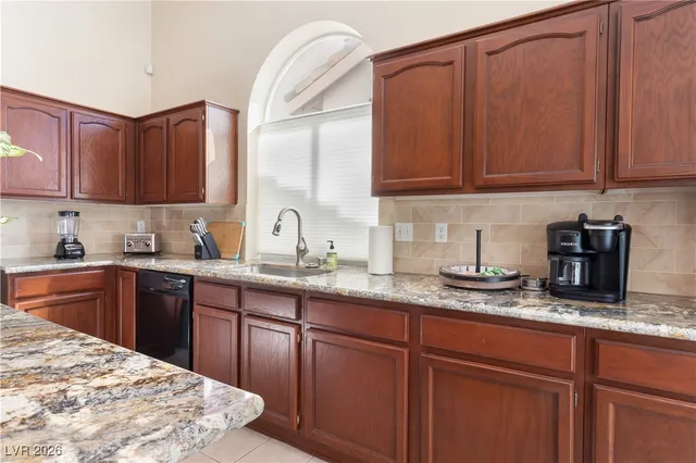 $3,300 | 905 Buffwood Avenue, Las Vegas, NV 89123