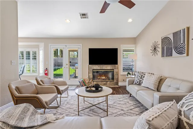 $3,300 | 905 Buffwood Avenue, Las Vegas, NV 89123