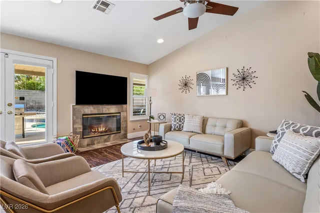 $3,300 | 905 Buffwood Avenue, Las Vegas, NV 89123