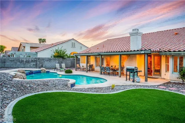 $3,300 | 905 Buffwood Avenue, Las Vegas, NV 89123