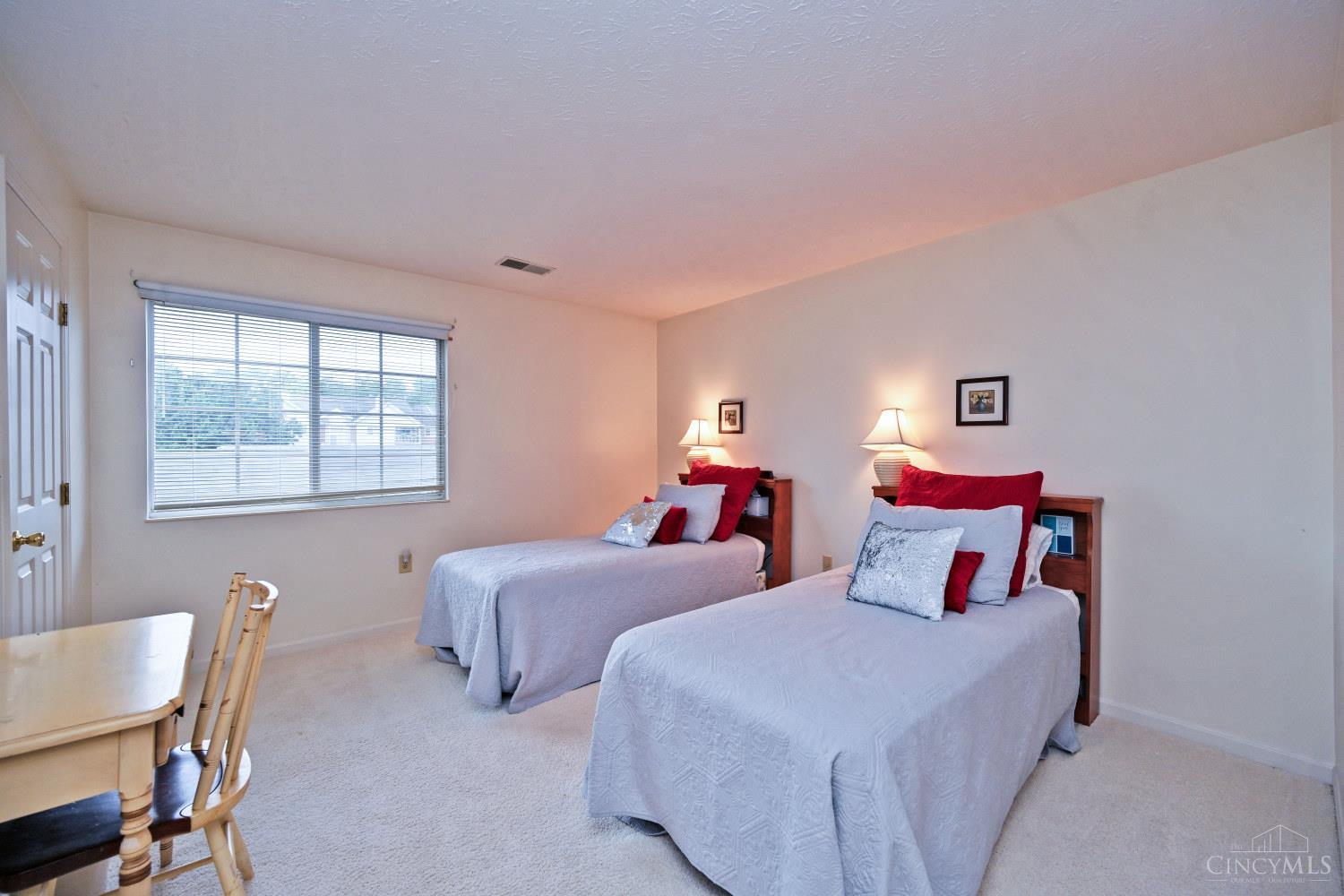 7382 Ridgepoint Drive, Unit 7 Cincinnati, OH 45230 - Photo 25 of 47 Gallery Image 25