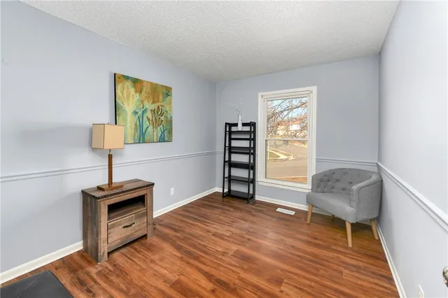 $374,900 | 15709 West 127th Terrace, Olathe, KS 66062