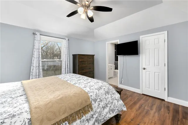 $374,900 | 15709 West 127th Terrace, Olathe, KS 66062