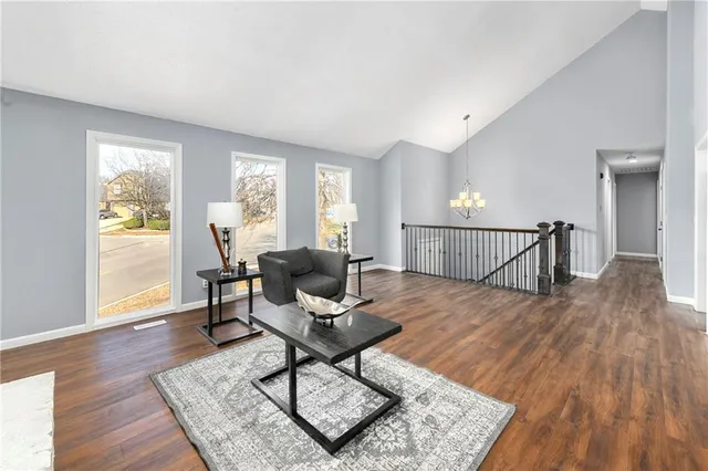 $374,900 | 15709 West 127th Terrace, Olathe, KS 66062