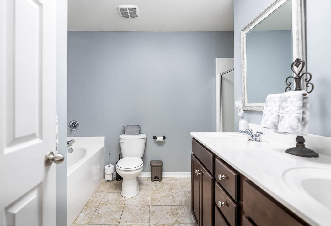 1609 Rising Mist Drive Summerville, SC 29483 - Photo 8 of 16 Master Bath