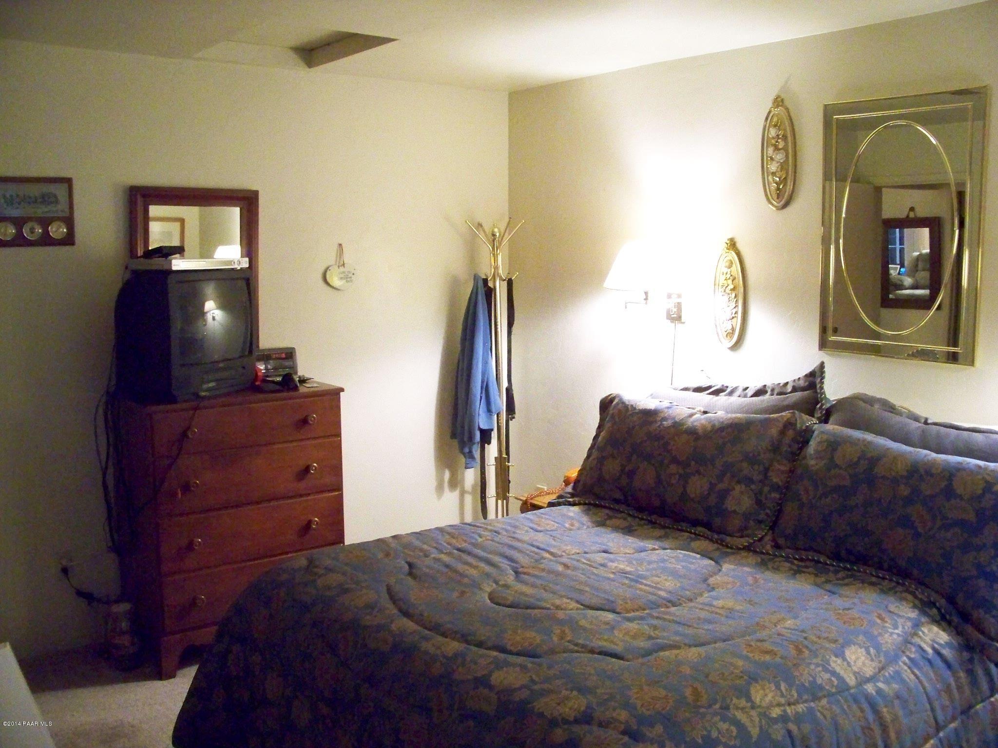 811 Evergreen Road Prescott, AZ 86303 - Photo 19 of 22 master suite
