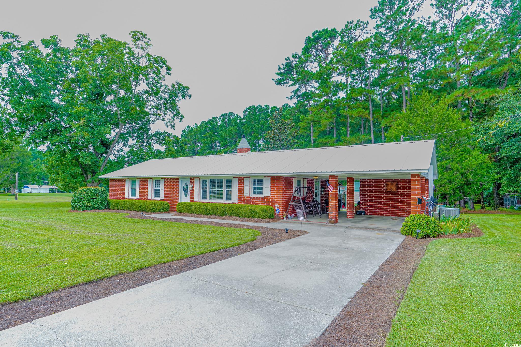 1613 Folly Grove Road Hemingway, SC 29554 - Photo 2 of 40