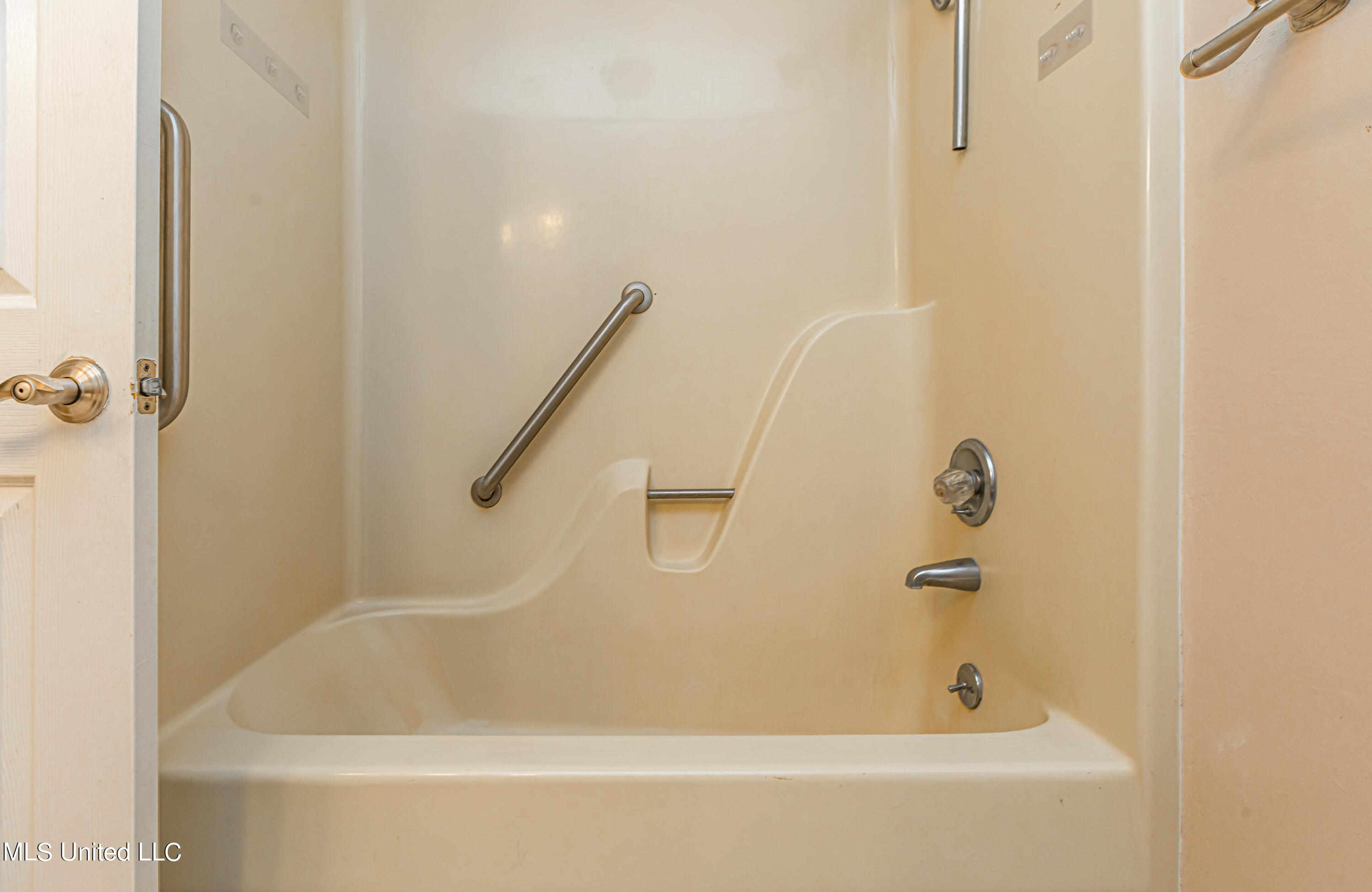 182 McCarty Road Byram, MS 39212 - Photo 65 of 80 926A3192