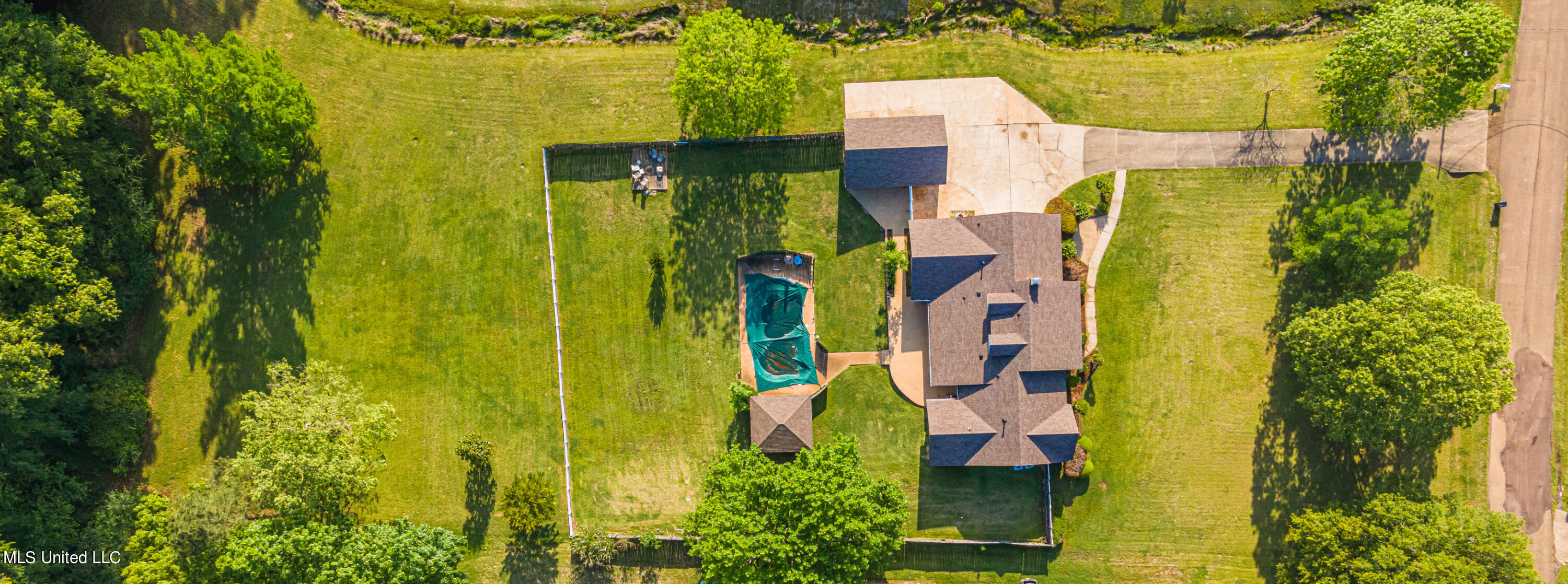 182 McCarty Road Byram, MS 39212 - Photo 9 of 80 DJI_0200