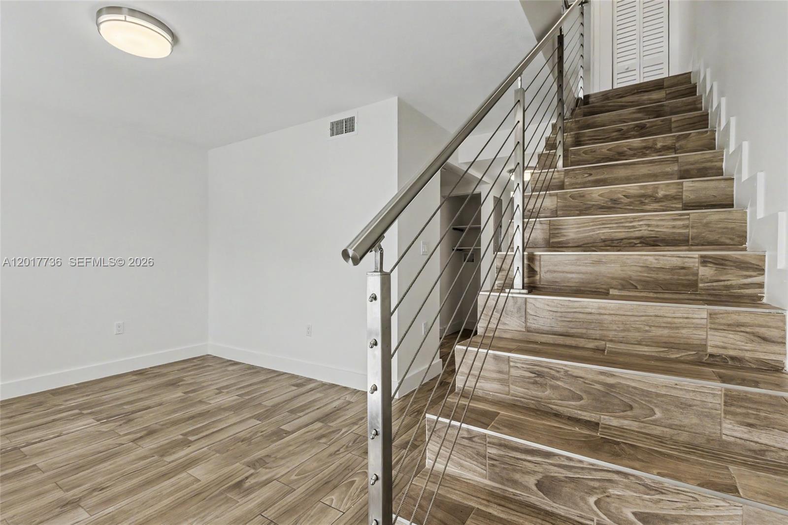 122 Southwest 56th Avenue Miami, FL 33144 - Photo 4 of 48 a view of entryway