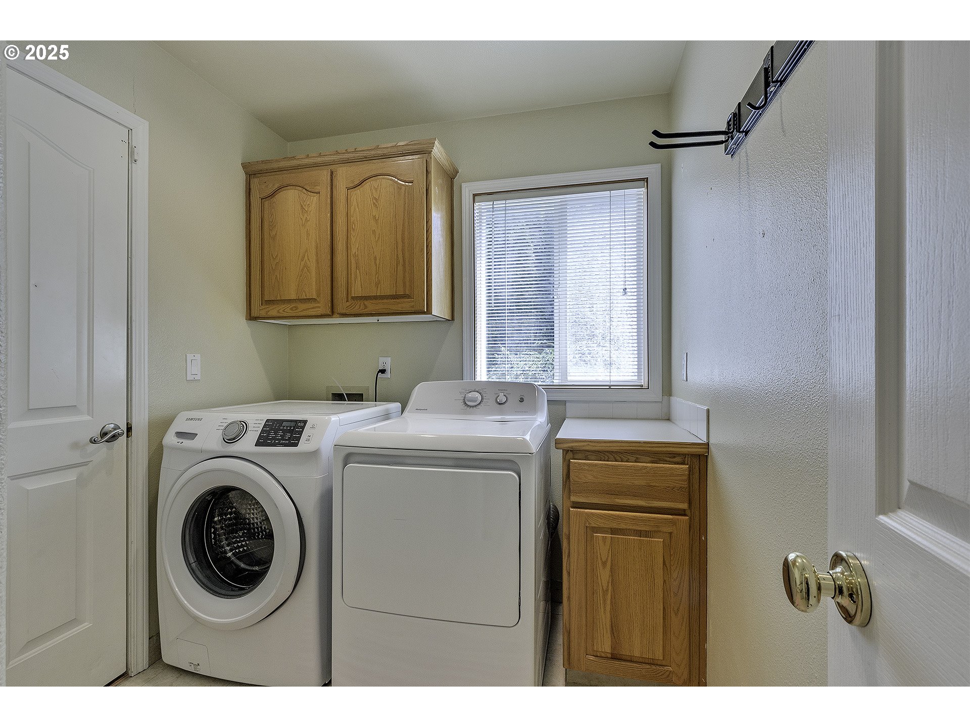 5391 Northwest Lianna Way Portland, OR 97229 - Photo 34 of 42