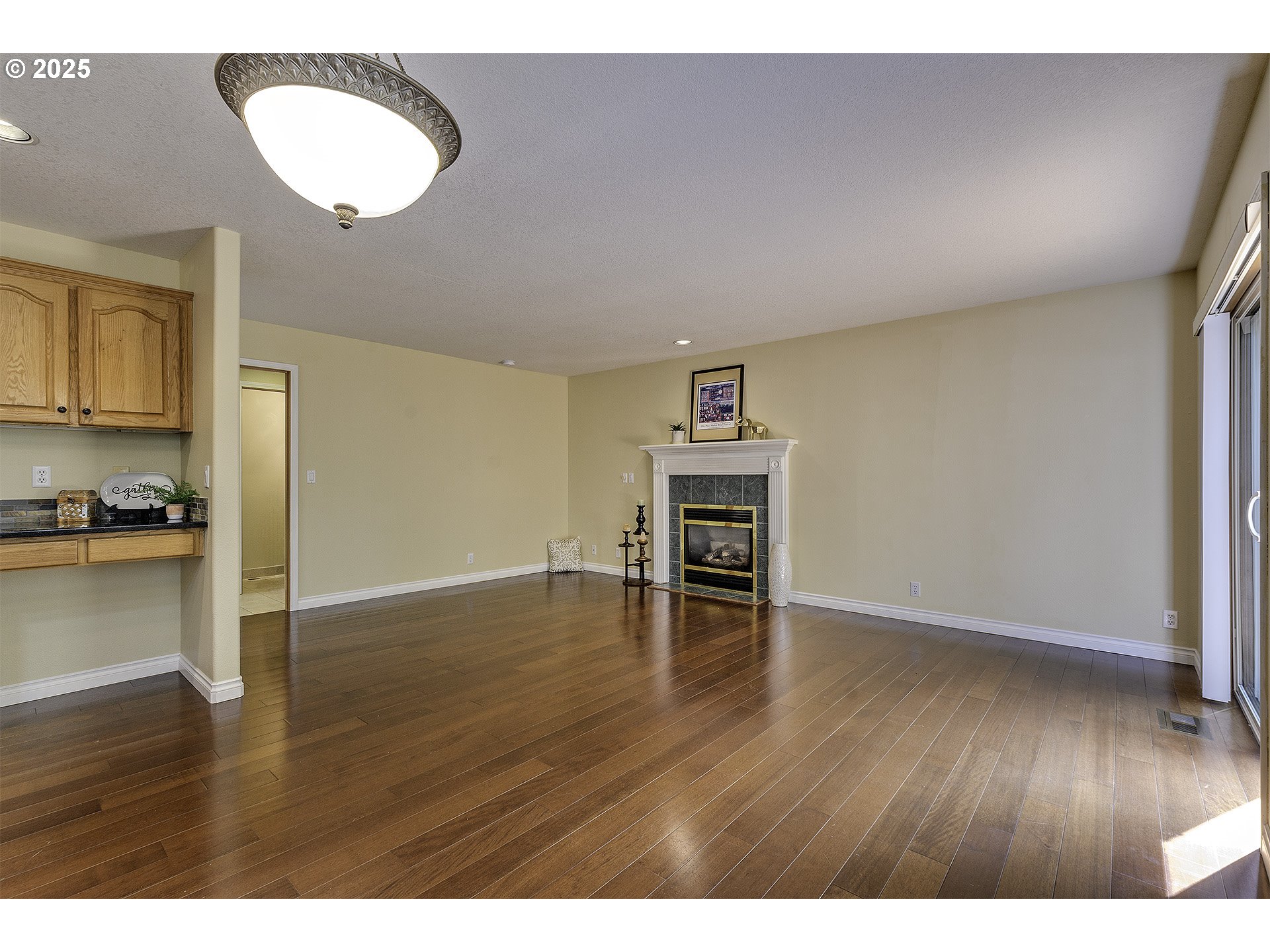 5391 Northwest Lianna Way Portland, OR 97229 - Photo 8 of 42