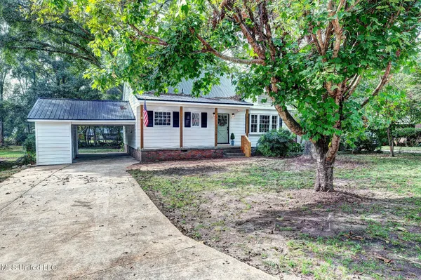 $199,900 | 401 North White Street, Carthage, MS 39051